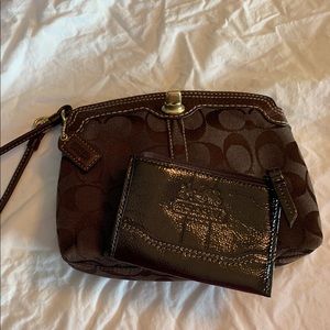 Small  Brow. Coach clutch and wallet